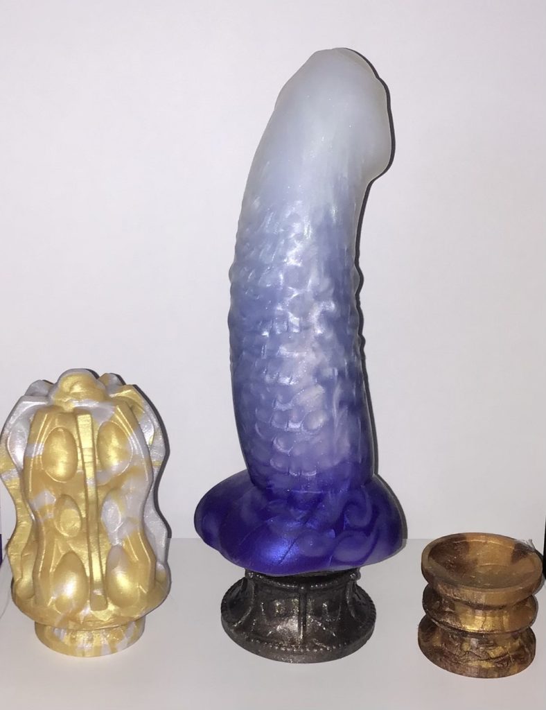 Phallophile Reviews Tries Out The Double Sided Dildo Suction Cup